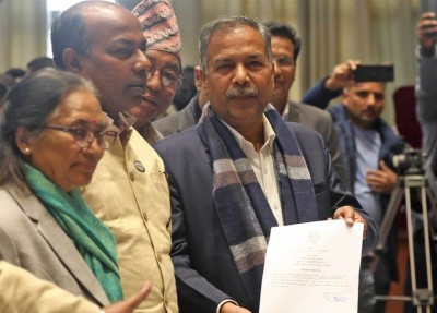 जसपाका रामसहाय प्रसाद यादवले गराए उपराष्ट्रपतिमा उम्मेदवारी दर्ता 